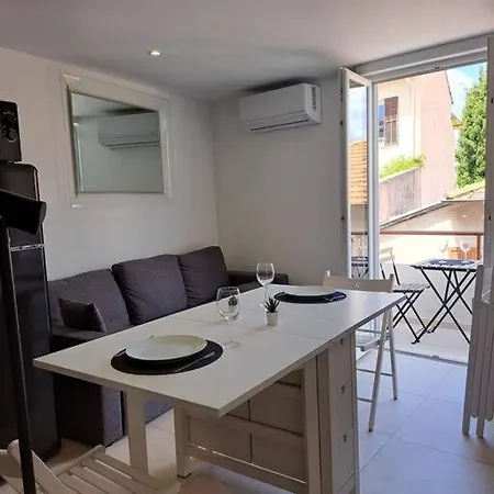 Apartman 2 Pieces Avec Terrasse A 5 Minutes De La N5 *