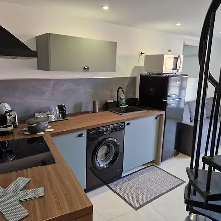 Apartman 2 Pieces Avec Terrasse A 5 Minutes De La N5 Saint-Laurent-du-Var